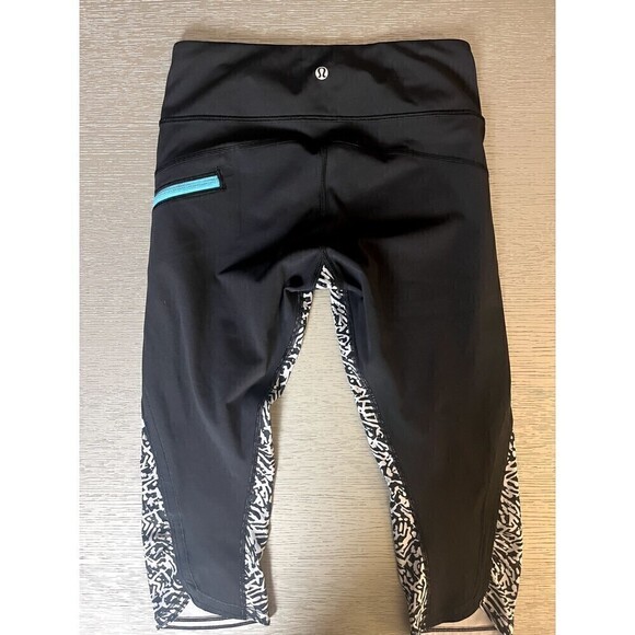 Lululemon Run Top Speed Crop Leggings Black/White Size 4 New 16" Inseam - Picture 2 of 6